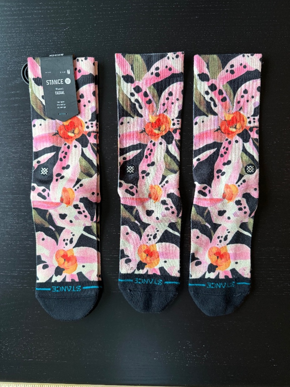 Stance Women's Floral Orchid Crew Socks Bundle | 1 NWT + 1 Pre-Owned Pair